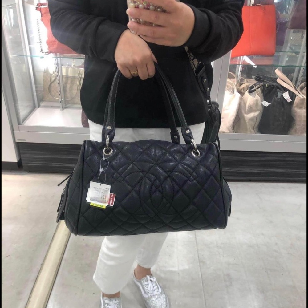 🖤 CHANEL Black Quilted Caviar Leather Timeless Classics Large Bowler Bag. - Picture 2 of 9